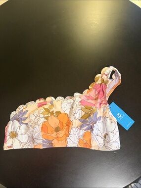 Cupshe Floral‎ One-Shoulder Bikini Top in Peach, Pink & Lavender. Sz S